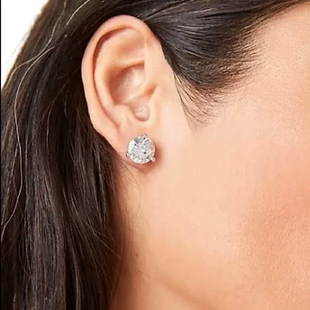 Kate Spade stud earrings! - Picture 4 of 4